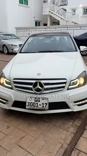 Mercedes-Benz C250 2012 White