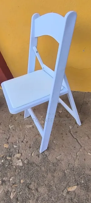 Royal Comfort White Fordable Chairs