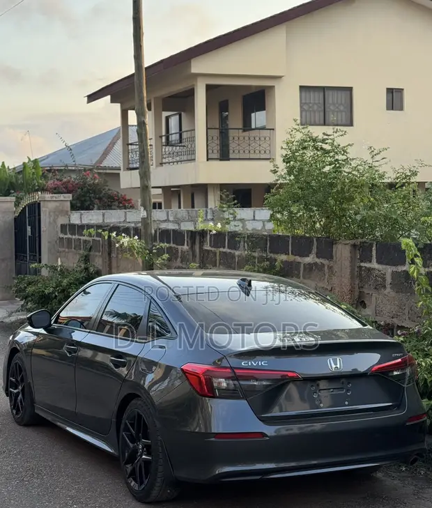 2022 Honda Civic Sport - 1