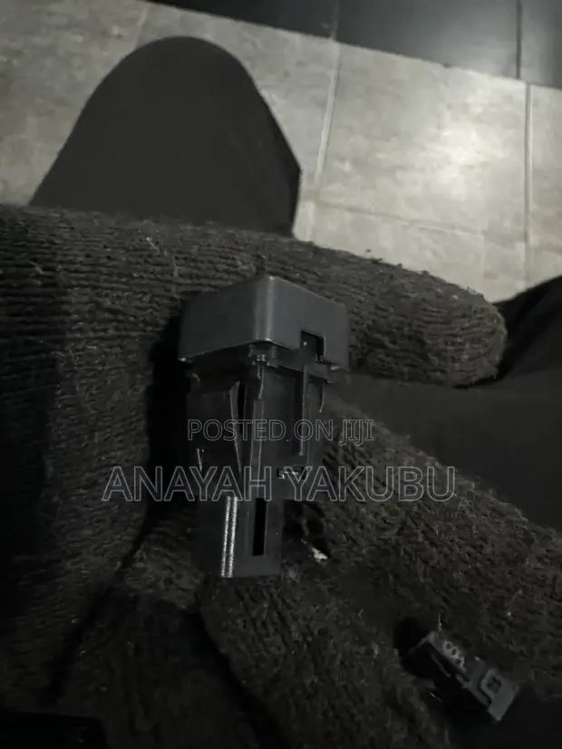 Honda Accord Boot Switch (2018-2021) - 1