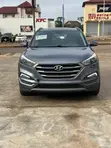 Hyundai Tucson Limited AWD 2017 Gray - 1