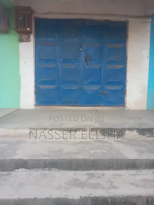 Main Road Shop for Rent in Opah, Sarpeiman
