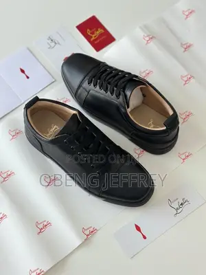 Christian Louboutin Louis Junior All Black Low Sneakers