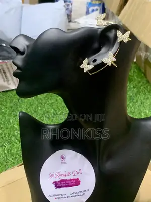 Ladies Ear Cuff