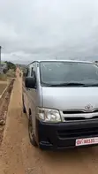 Toyota HiAce 2011 Silver - 4