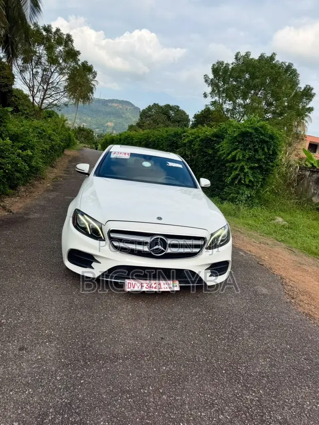 Mercedes-Benz E-Class 2018 White - 1