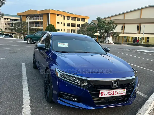 Honda Accord Sport 2018 Blue - 1