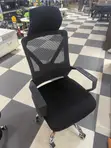 Ergonomic Swivel Office Chair - Brand New - 4