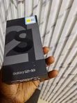 New Samsung Galaxy S21+ 5G 128GB Black - 3