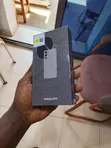 New Samsung Galaxy S24 128GB Gray - 3