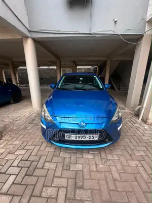 Toyota Yaris iA 2019 Blue