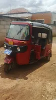 Bajaj RE 2024 Tricycle - 1