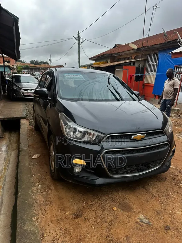 Chevrolet Spark LS CVT 2016 Black - 1