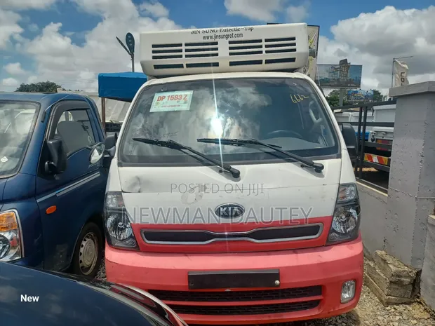 Kia Bongo Refrigerator Truck - 1