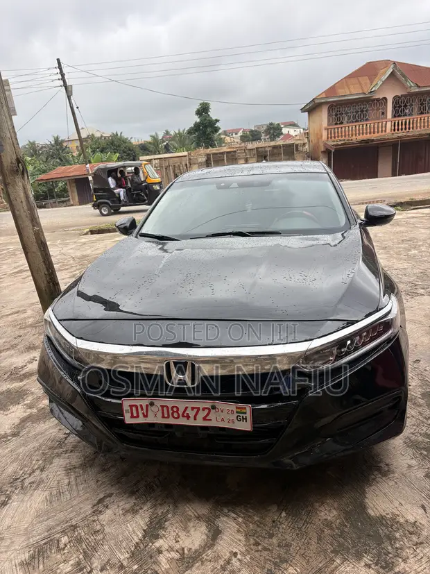 Honda Accord Touring 2.0T 2018 Black - 1