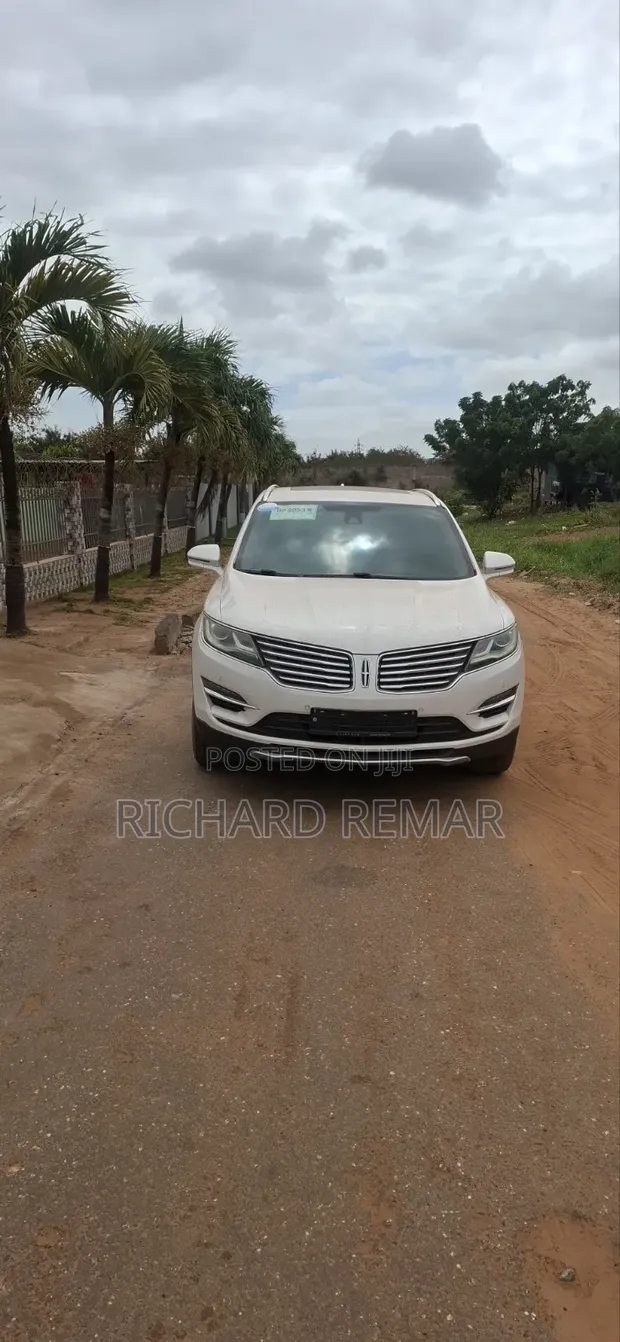 Lincoln MKZ 2017 White - 1
