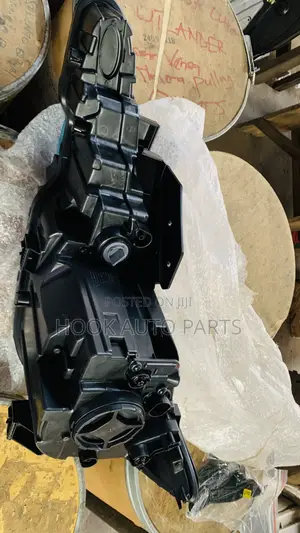 Hyundai Elantra 2019-2020 Headlight (Normal)