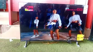 Asano 43-Inch Smart TV - 43DF2
