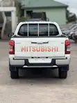 Mitsubishi L200 2020 White - 1