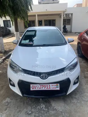 2016 Toyota Corolla S Sedan