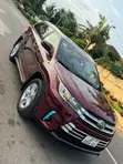 Toyota Highlander XLE 4x4 V6 2018 Brown - 3