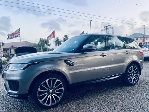 Land Rover Range Rover Sport HSE Dynamic 2019 Gray - 1