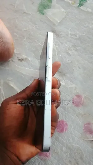 Samsung Galaxy A06 64GB White