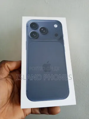 New Apple iPhone XR 128GB Blue