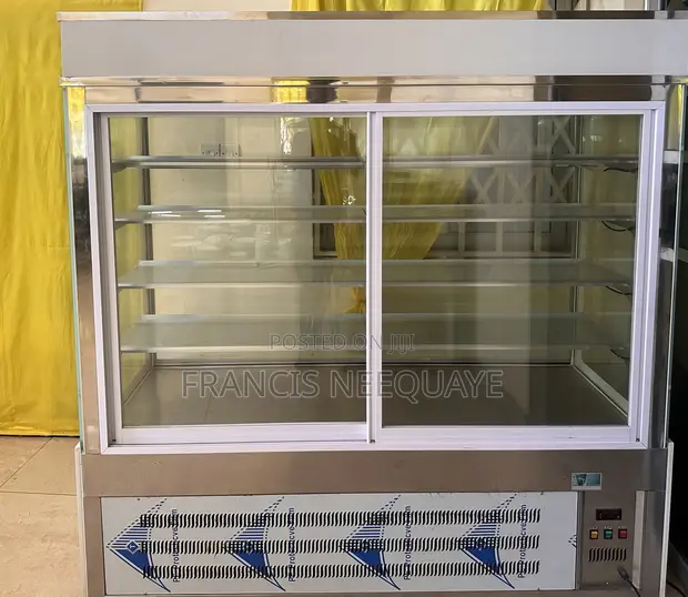 Display Chiller for Desserts, Cocktails, Salads - 1