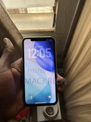 Apple iPhone 11 64GB Yellow