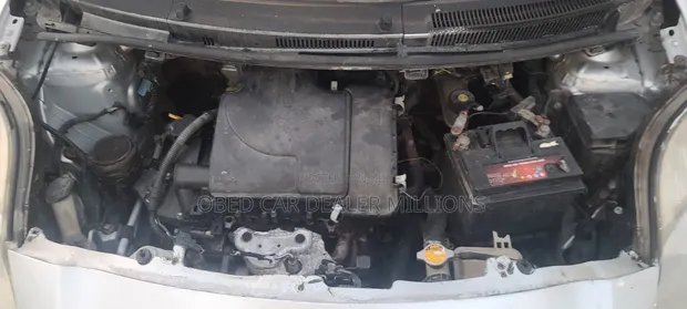 Toyota Vitz 2010 Gray - 1