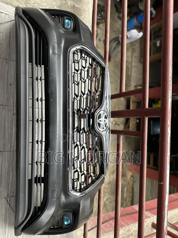 Toyota Highlander Front Bumper (2020-2023) - 1