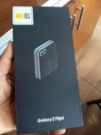 New Samsung Galaxy Z Flip6 256GB Black - 1