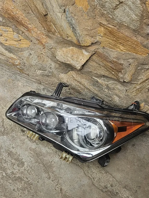 Infiniti QX80 2014 Headlight - Driver Side - 1