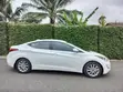 Hyundai Elantra 2016 White - 2