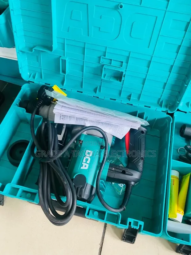 DCA AZC03-28 1100W Rotary Hammer Drill with Case - 1