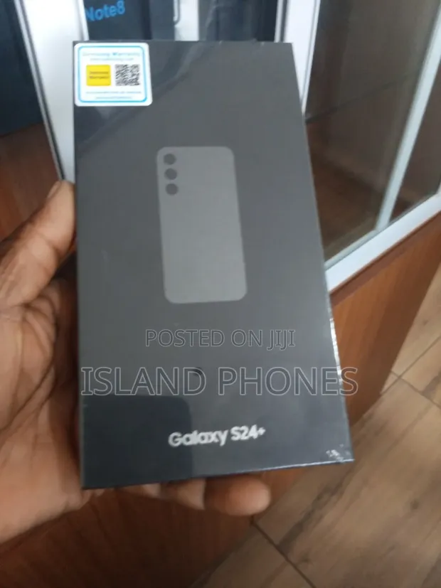 New Samsung Galaxy S24+ 256GB Black - 1