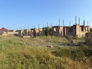 6-Bedroom Uncompleted Building for Sale in Gomoa East