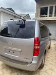 Hyundai Grand Starex 2017 Grey - 4