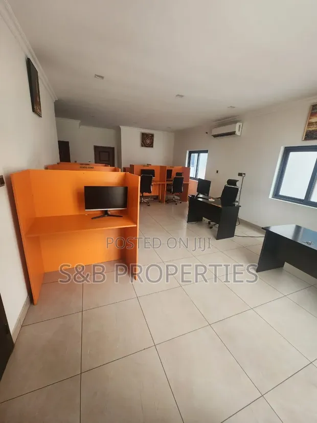 Office Space for Rent in Dzorwulu - 1