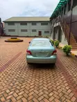 Toyota Belta 2011 Green - 4