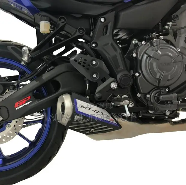 Yamaha MT-07 Exhaust Guard Cover (2014-2024) - 1