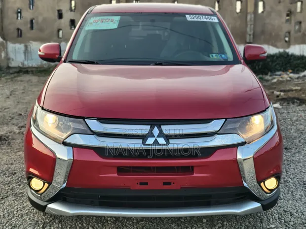 Mitsubishi Outlander SE FWD 2017 Red - 1