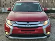 Mitsubishi Outlander SE FWD 2017 Red - 1
