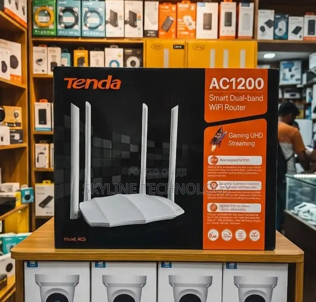 Tenda AC5 AC1200 Smart Dual-Band WiFi Extender & Router - 1