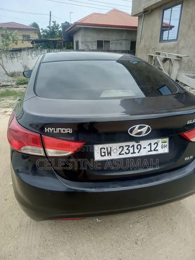 Hyundai Elantra GLS 2012 Black - 1