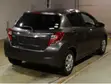 2015 Toyota Vitz 1.3 FWD 5dr Gray - 4