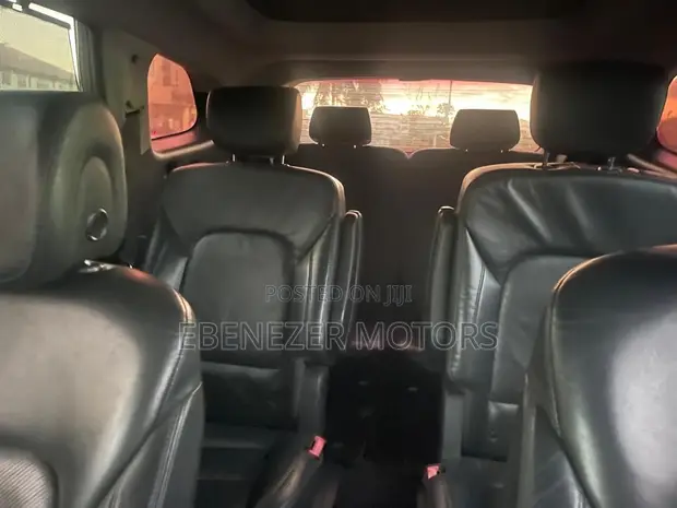 Hyundai Santa Fe 2016 Black - 1
