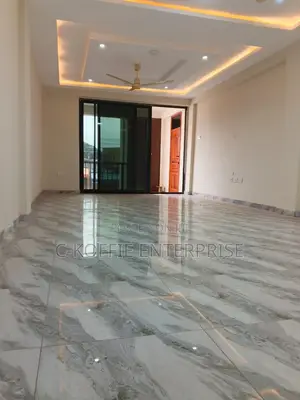 3 Bedroom Apartment for Rent in Lapaz