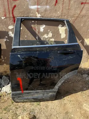 Honda CR-V Back Left Door (2017-2022)